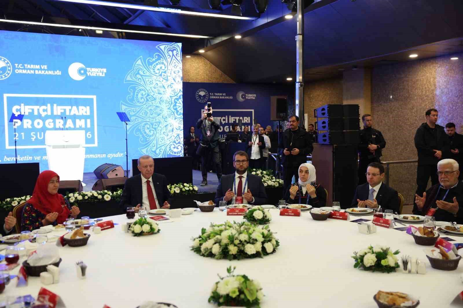 Bakan Gürlek: "Güçlü bir hukuk düzeni, emeğin güvencesidir"
