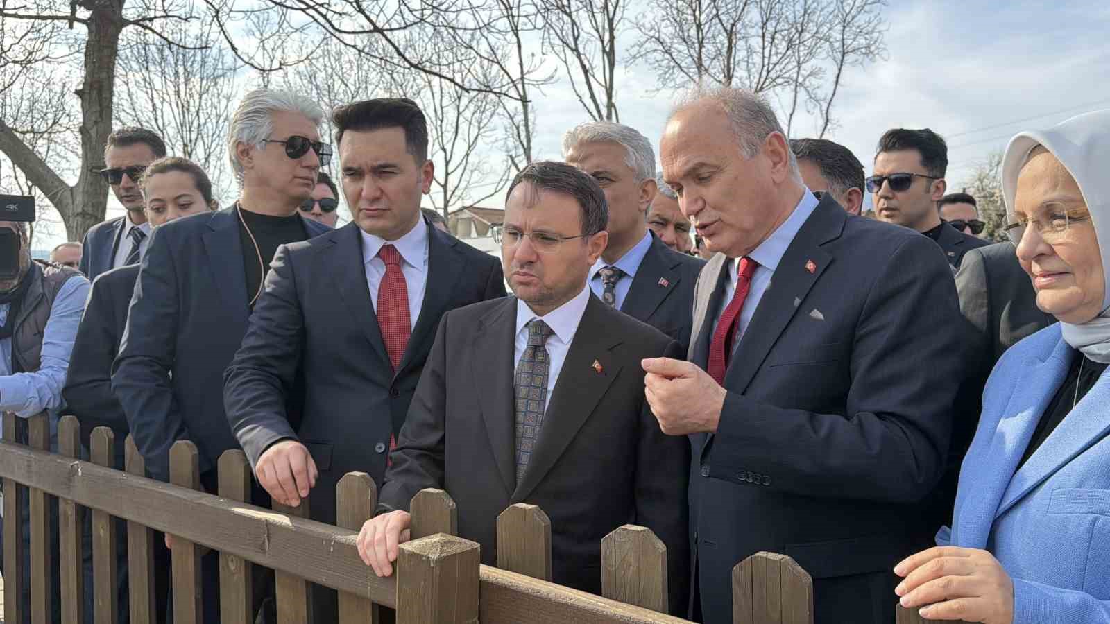 Bakan Gürlek, Prusias Ad Hypium Antik Kenti’ne hayran kaldı
