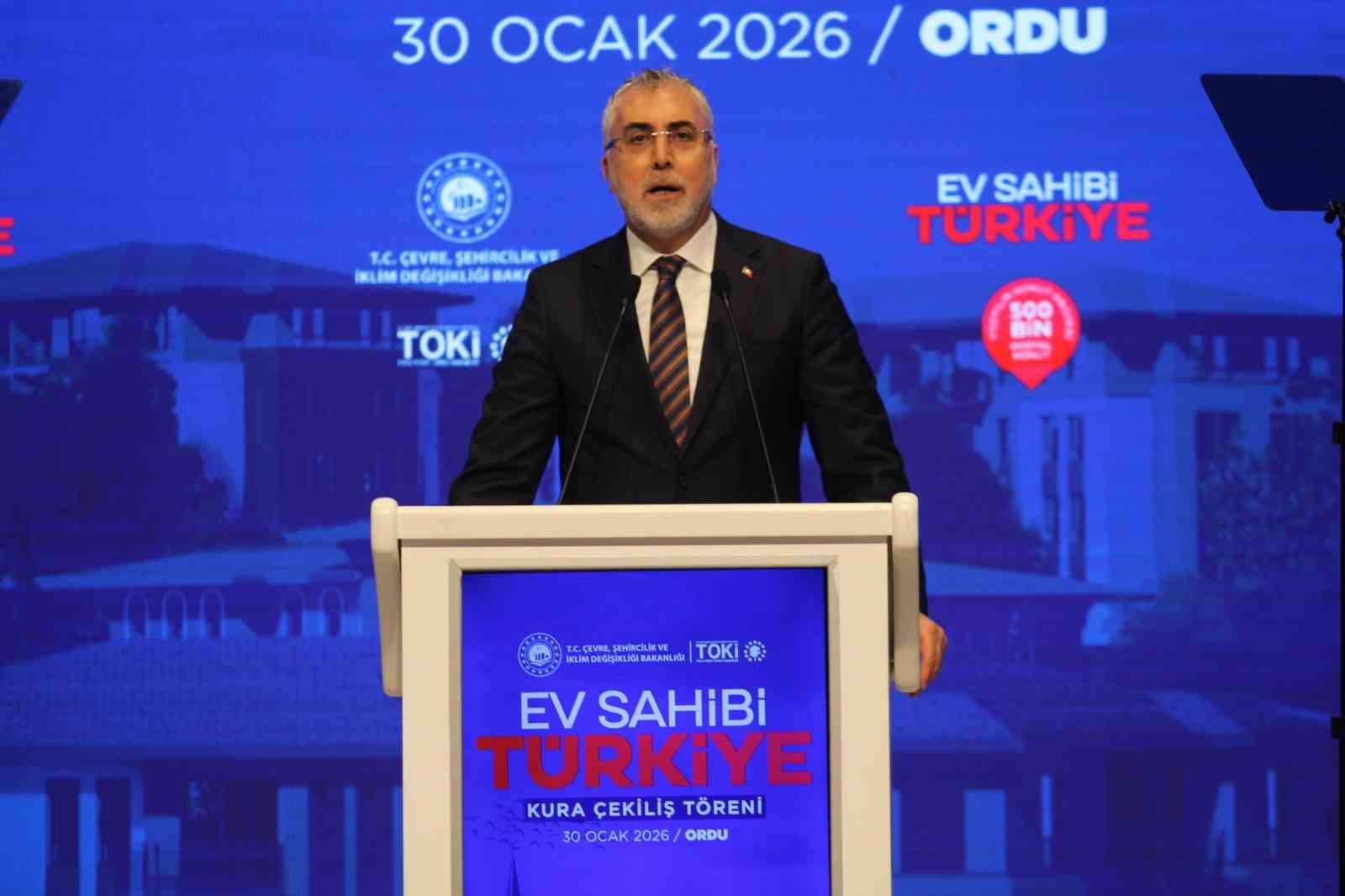 Bakan Işıkhan: "500 bin konut projesi Türkiye tarihinde şimdiye kadar atılmış en büyük adım"
