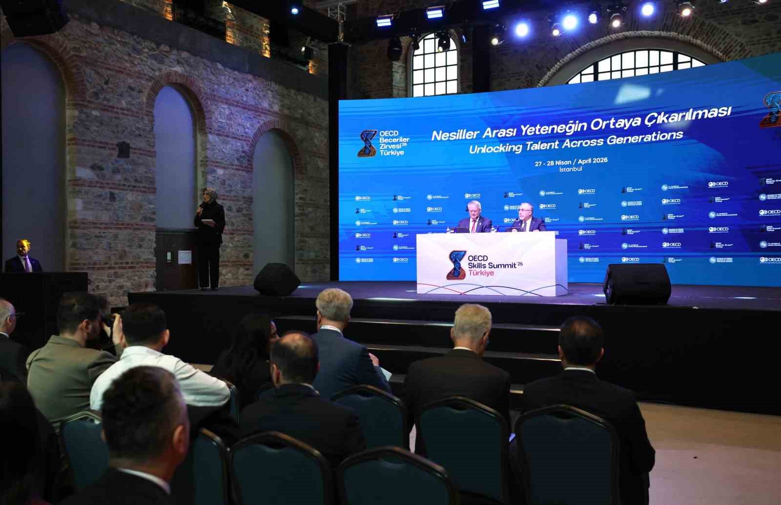 Bakan Işıkhan: ’’İş gücü piyasalarında yaşanan küresel değişimleri risk değil fırsat olarak görüyoruz’’
