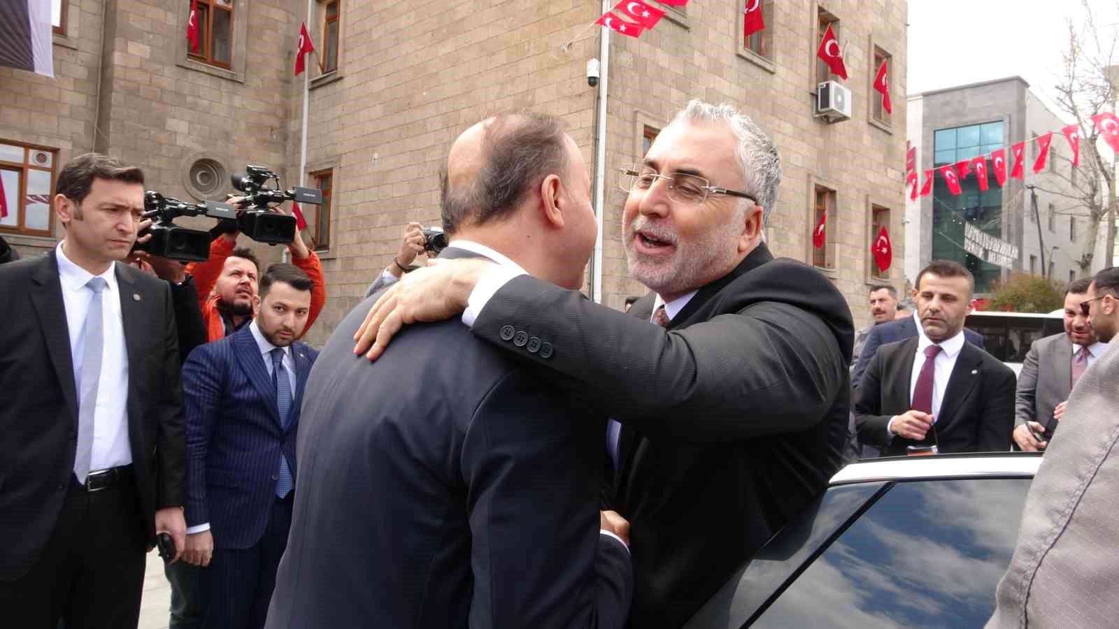 Bakan Işıkhan: "Türkiye 2026 yılında kadın istihdamını en fazla artıran ülke oldu"
