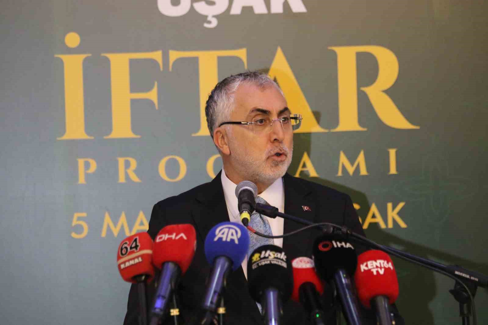 Bakan Işıkhan: "Türkiye olarak, sulhun ve sağ duyunun hakim olduğu bir diplomasi ortamının tesisi için çalışmaya devam edeceğiz"
