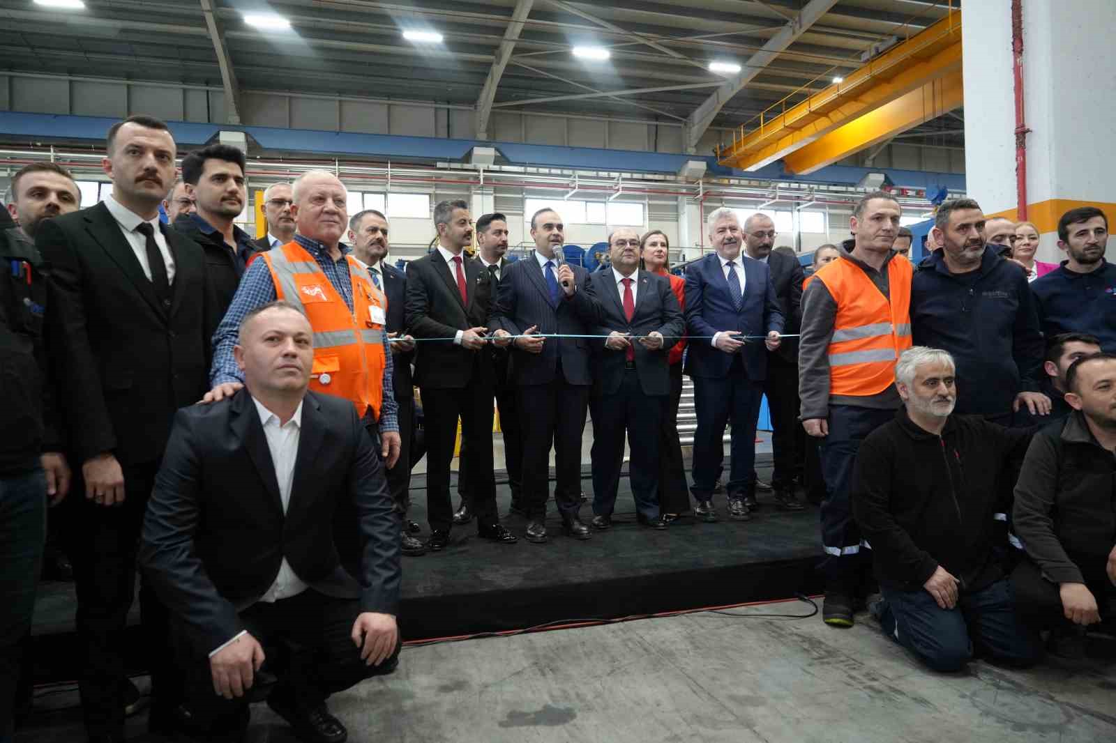 Bakan Kacır: "1 milyar doların üzerinde finansmanı ülkemize kazandırdık"
