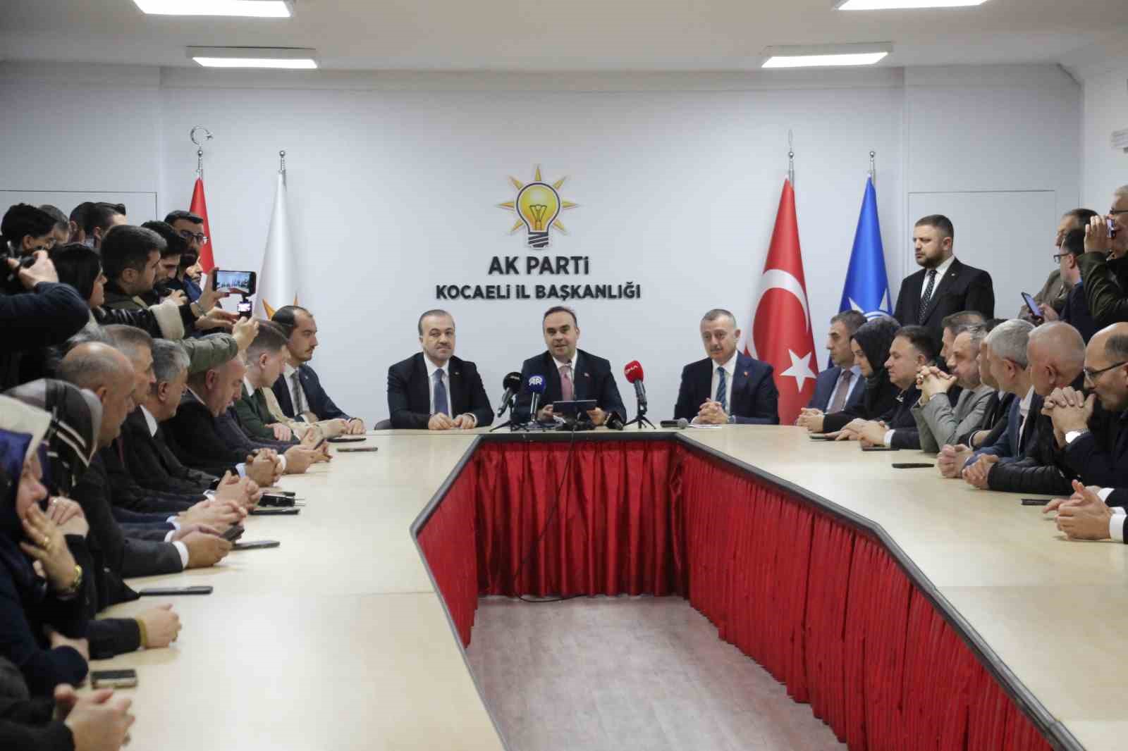 Bakan Kacır: "İhracatımızı 273 milyar dolara çıkardık"
