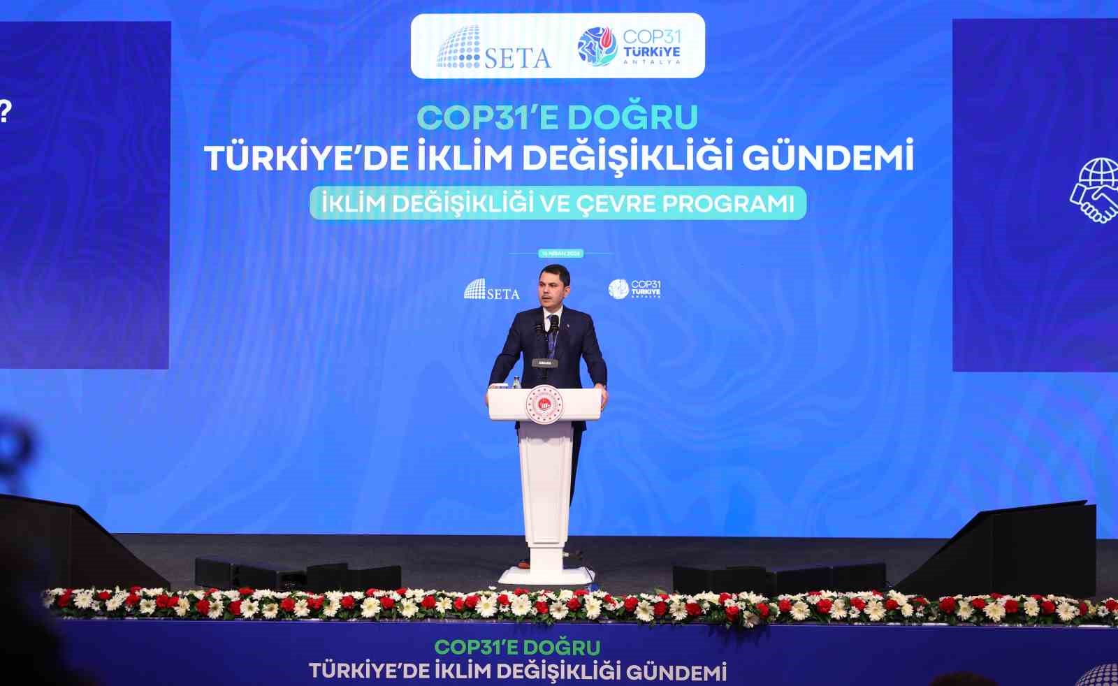 Bakan Kurum: "İstikrarsızlık süreci ve iklim değişikliği ekolojik beka meselesidir"
Bakan Kurum: "İstikrarsızlık süreci ve iklim değişikliği ekolojik beka meselesidir"