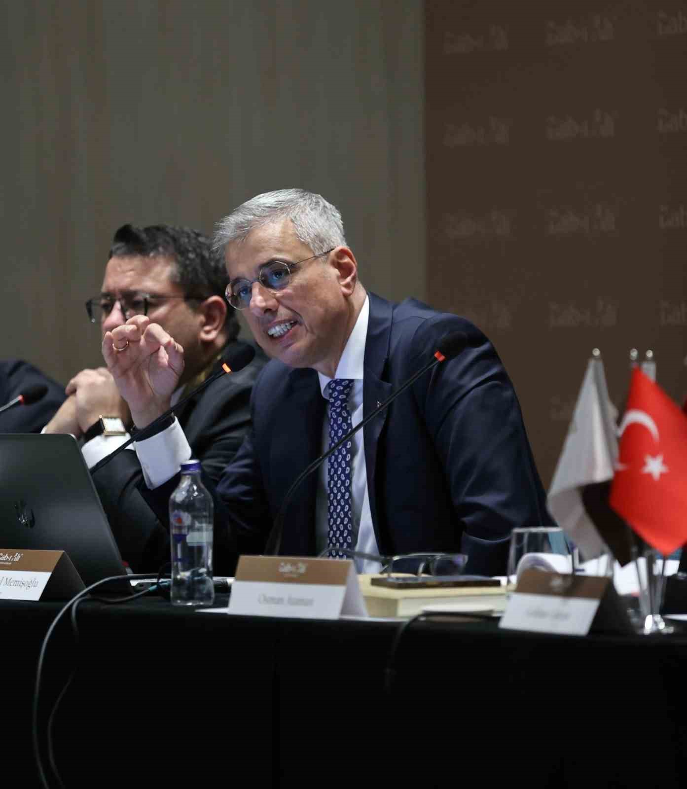 Bakan Memişoğlu: "Geleceğe yön veren bir sağlık sistemini inşa edeceğiz"
