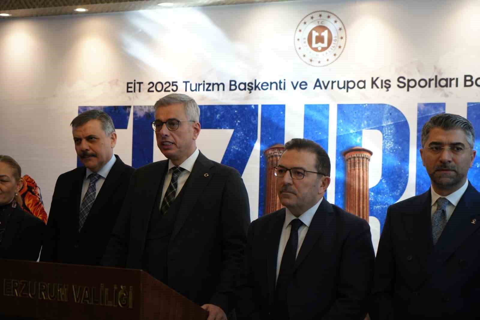 Bakan Memişoğlu: "Sağlık hizmetlerinin daha iyi olması için neler yapacağımızı yerinde değerlendirmek için buradayız"
