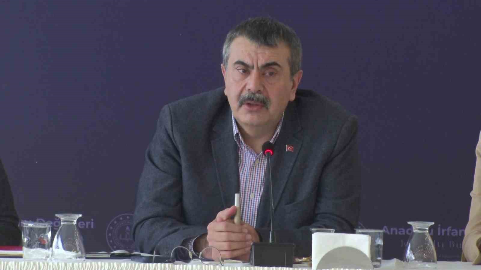 Bakan Tekin: "AK Parti Türkiye’de insan haklarını, yasaksız bir Türkiye’yi politik uygulamalarının odağına yerleştirmiş ve ona göre hareket etmiştir"
