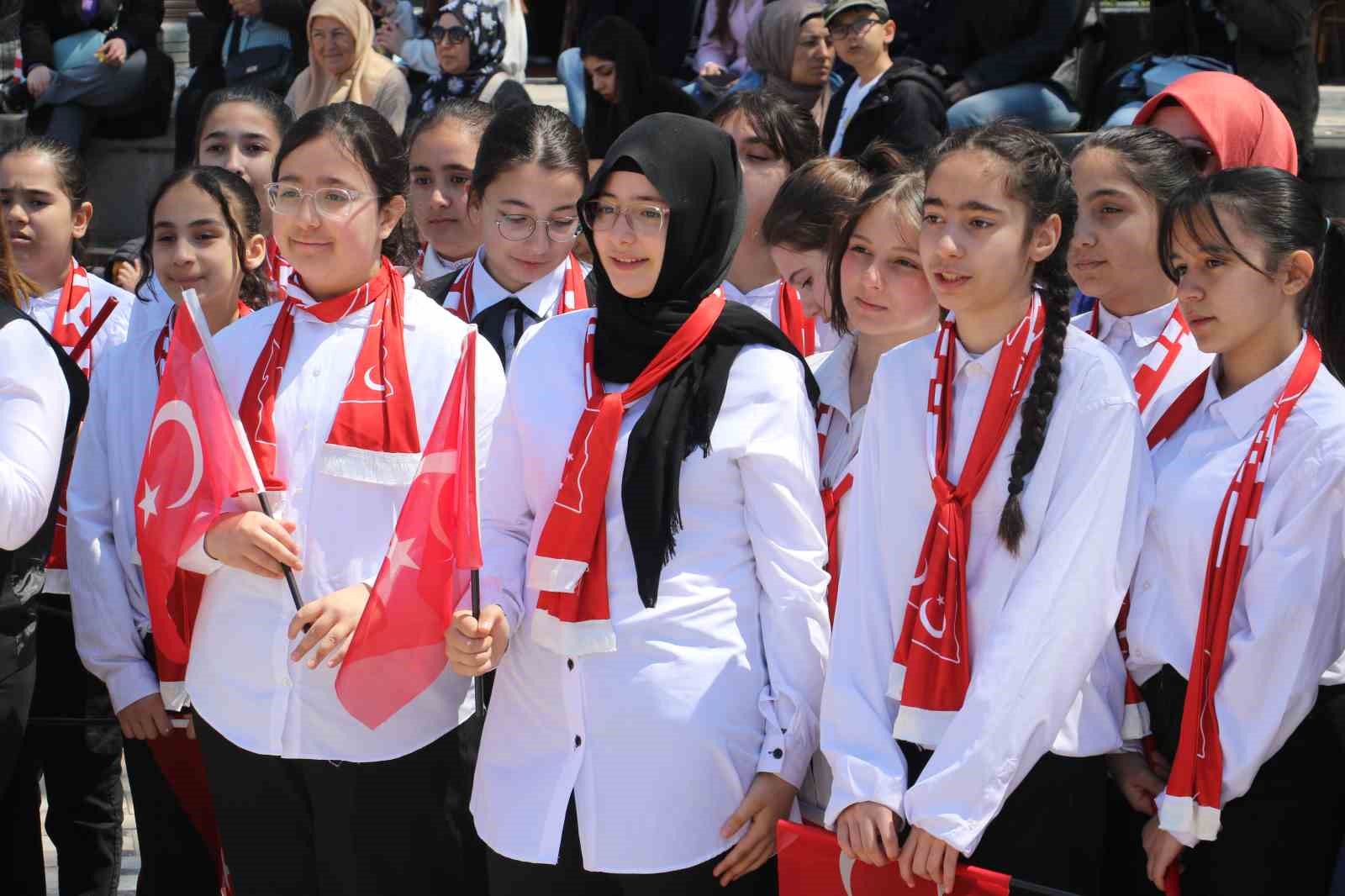 Bakan Tekin: "Türk devlet geleneği türedi bir gelenek değil, dünyanın en eski devlet geleneklerinden bir tanesi"
