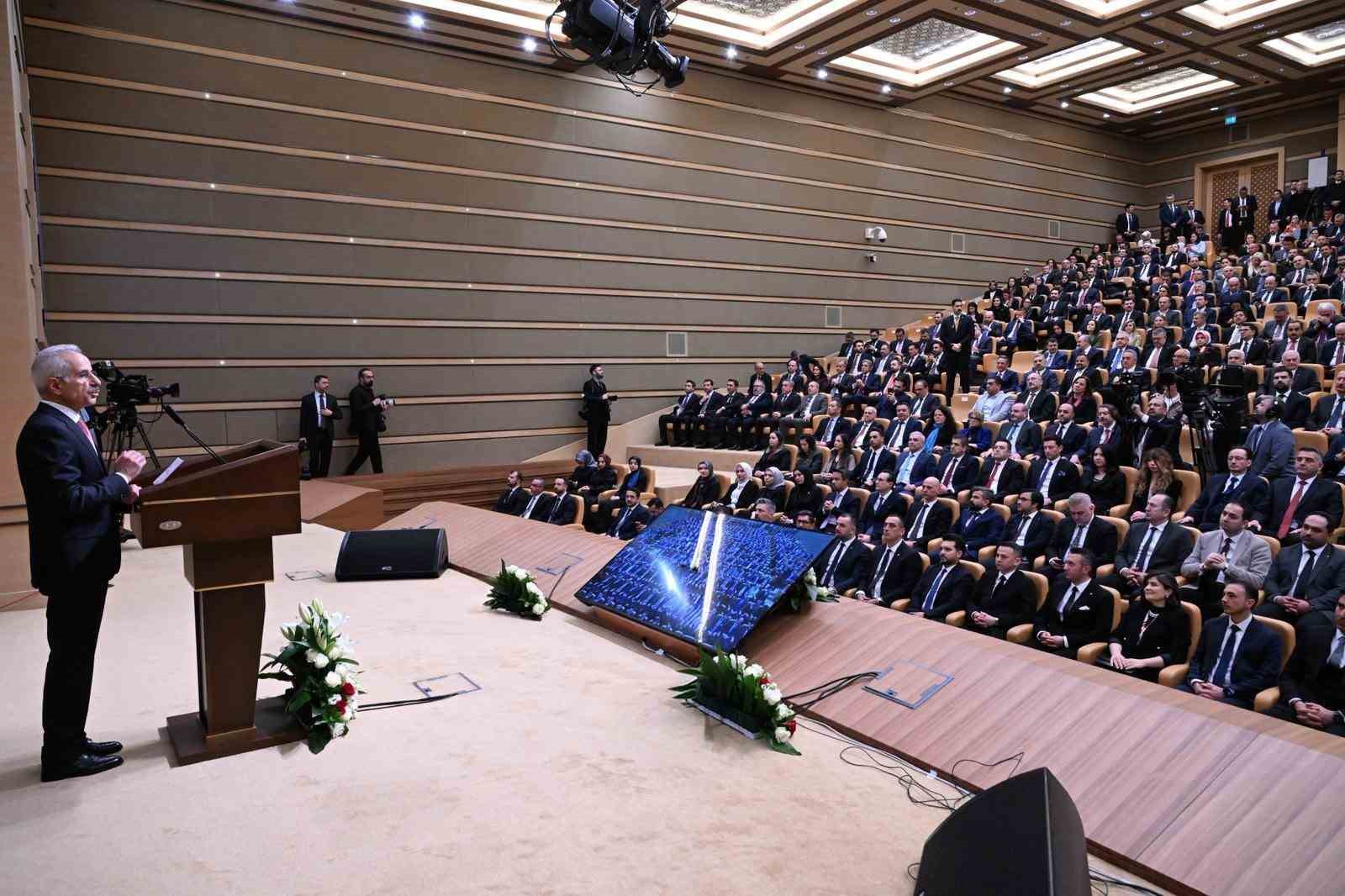 Bakan Uraloğlu: "5G hizmetlerini 2 yıl içerisinde ülkemizin her bir noktasında vatandaşlarımızın hizmetine sunacağız"
