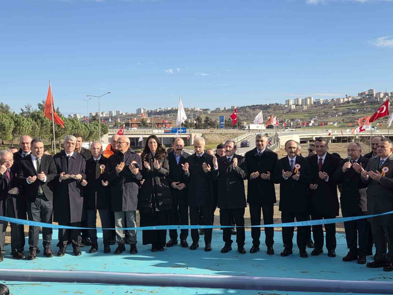 Bakan Uraloğlu: "Hızlı tren projesi tamamlandığında Ankara-Samsun arası 2,5 saate düşecek"
