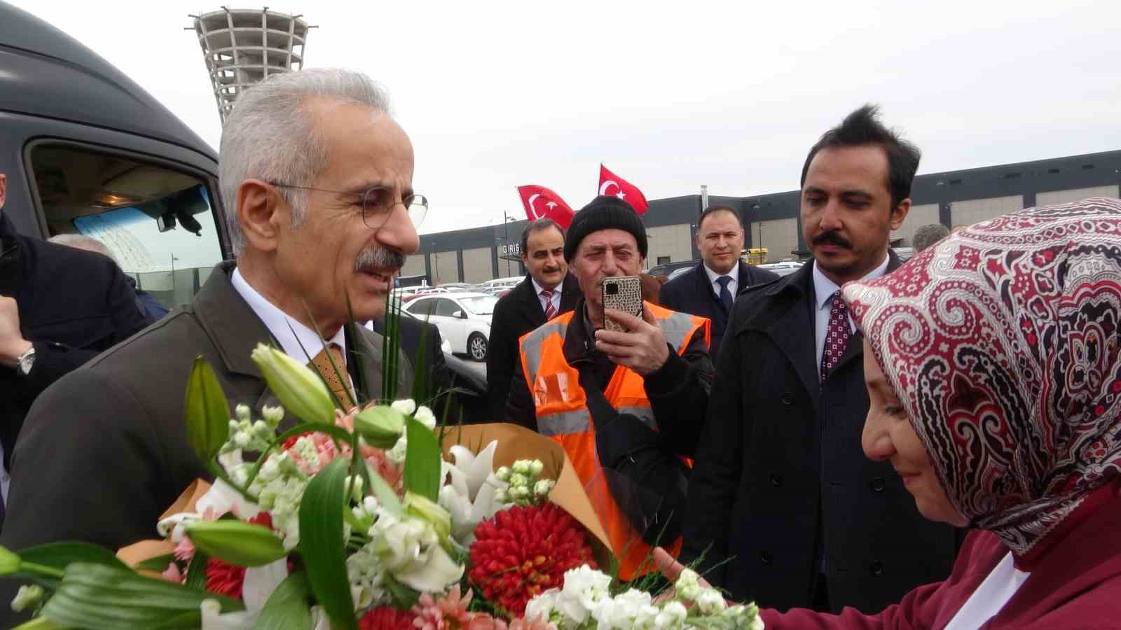 Bakan Uraloğlu: "Isparta’da son 24 yılda ulaşıma 35,4 milyar lira yatırım yaptık"
