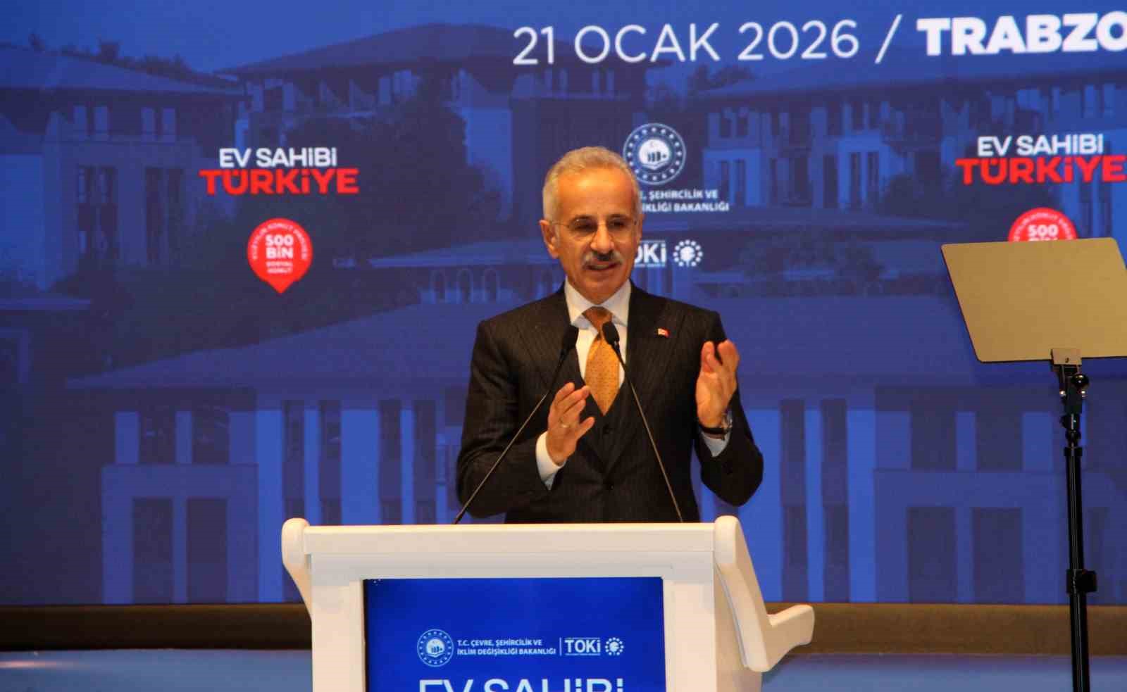 Bakan Uraloğlu: "Kürt kardeşlerimizle aramıza hiç kimse engel koyamaz, hiç kimse aramızı açamaz"

