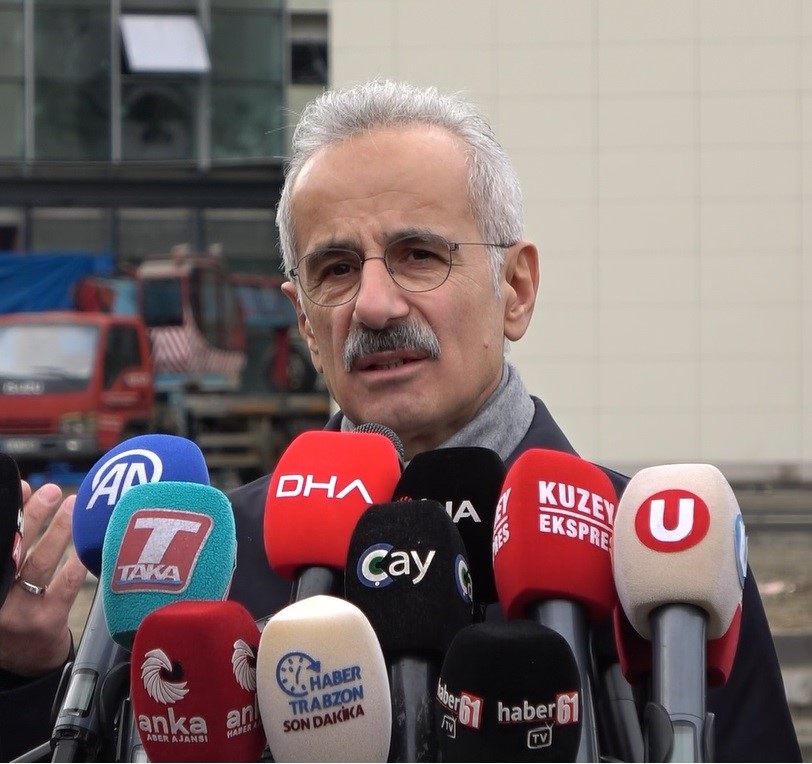 Bakan Uraloğlu: "Trabzon Şehir Hastanesi’nde herhangi bir risk öngörüsü yok"
