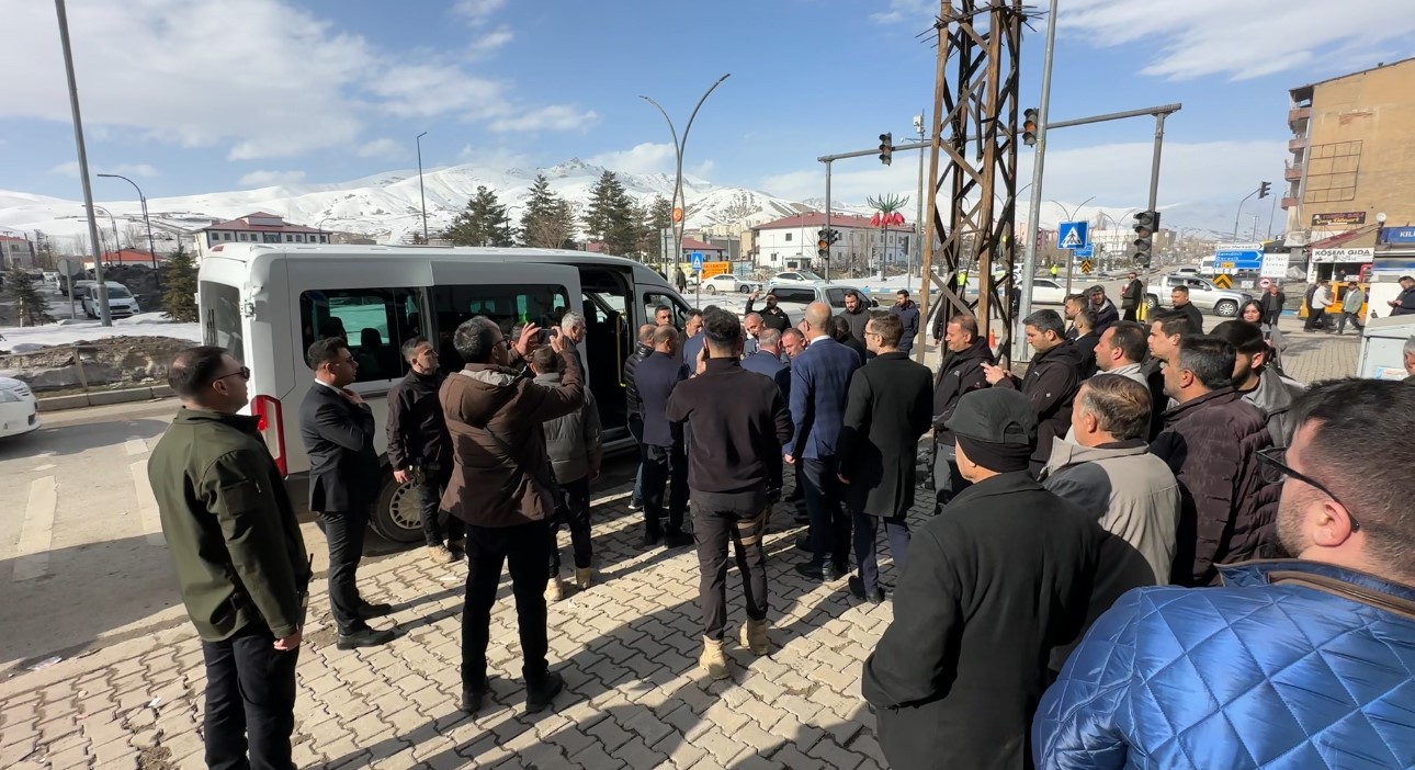 Bakan Yardımcısı Çelik’ten duygusal veda: "Hakkınızı helal edin"
