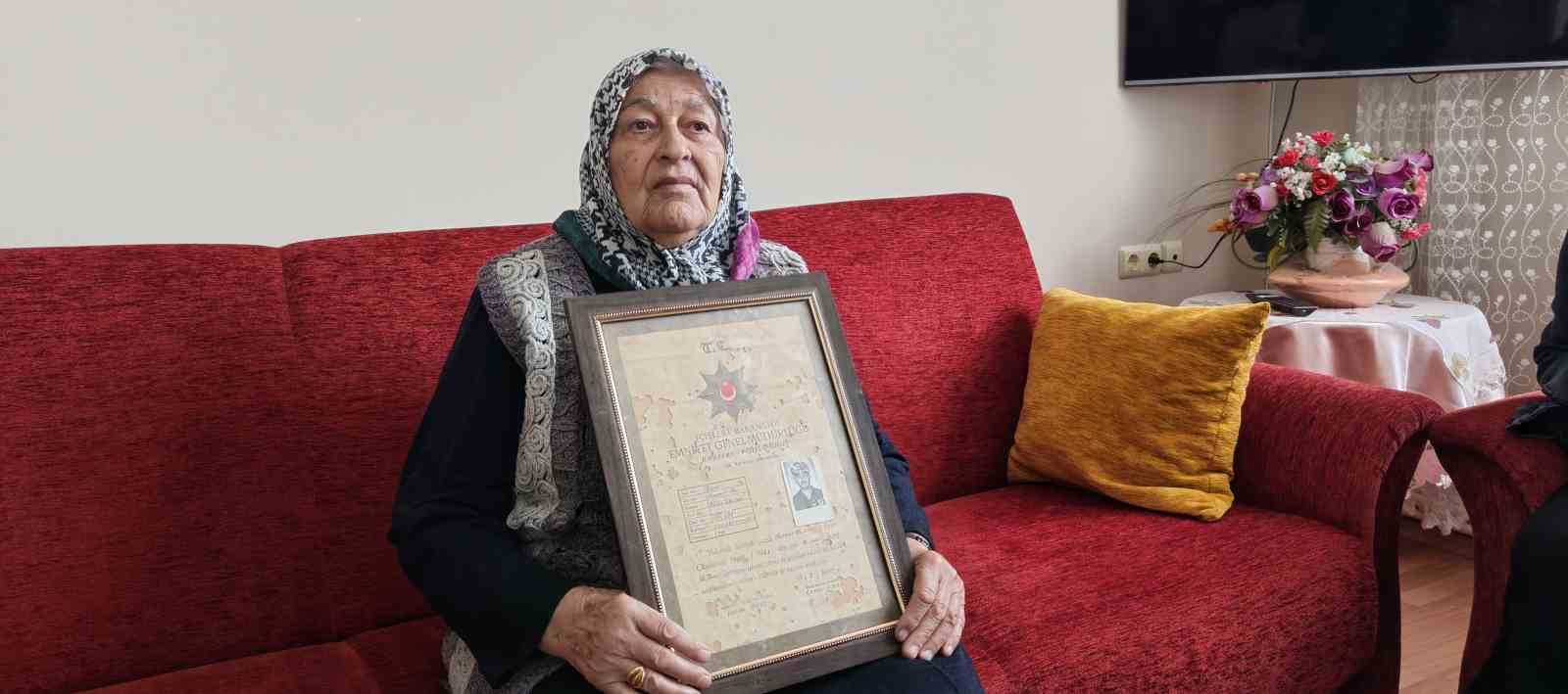 Bakan Yerlikaya’dan merhum emekli polis Mehmet Ali Genç’e vefa
