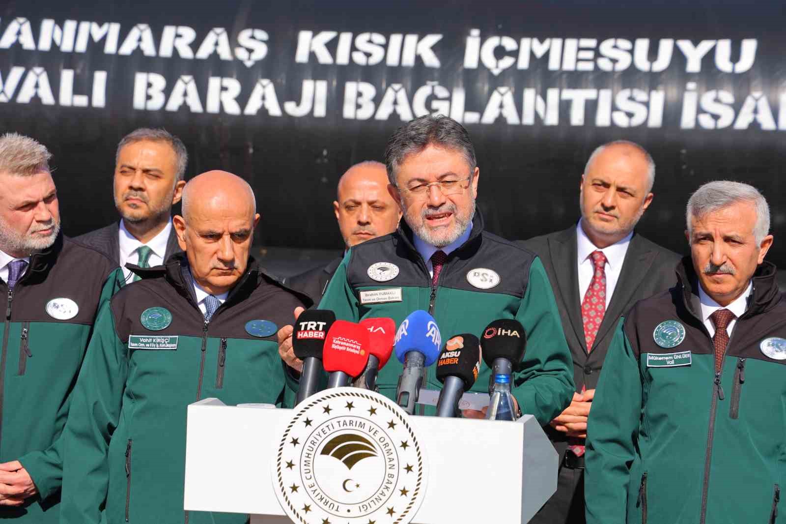 Bakan Yumaklı: "23 yılda 352 içme suyu tesisini tamamladık"
Bakan Yumaklı: "23 yılda 352 içme suyu tesisini tamamladık"