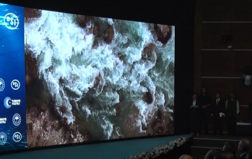 Bakan Yumaklı: "Barajlar bir milletin yarınına yazdığı güven mektuplarıdır"
