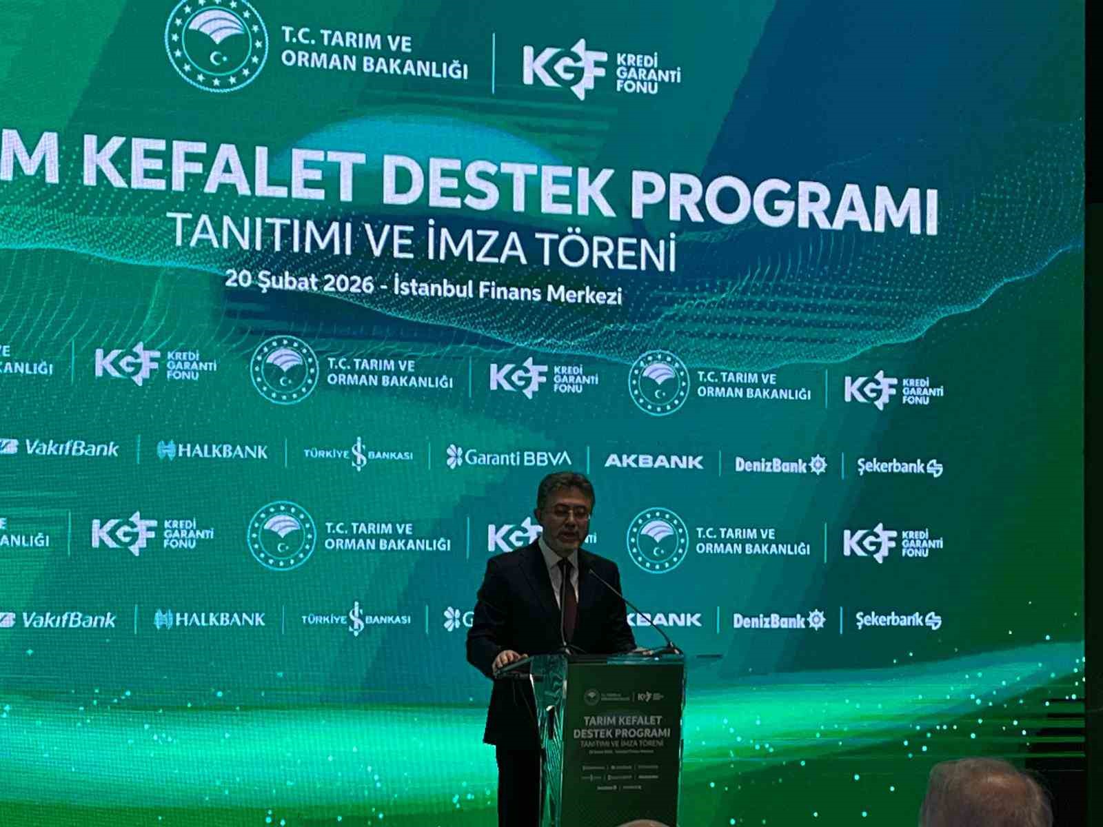 Bakan Yumaklı: "Tarımı sadece bir sektör olarak ele almak, düşünmek büyük bir yanılgı olur"
