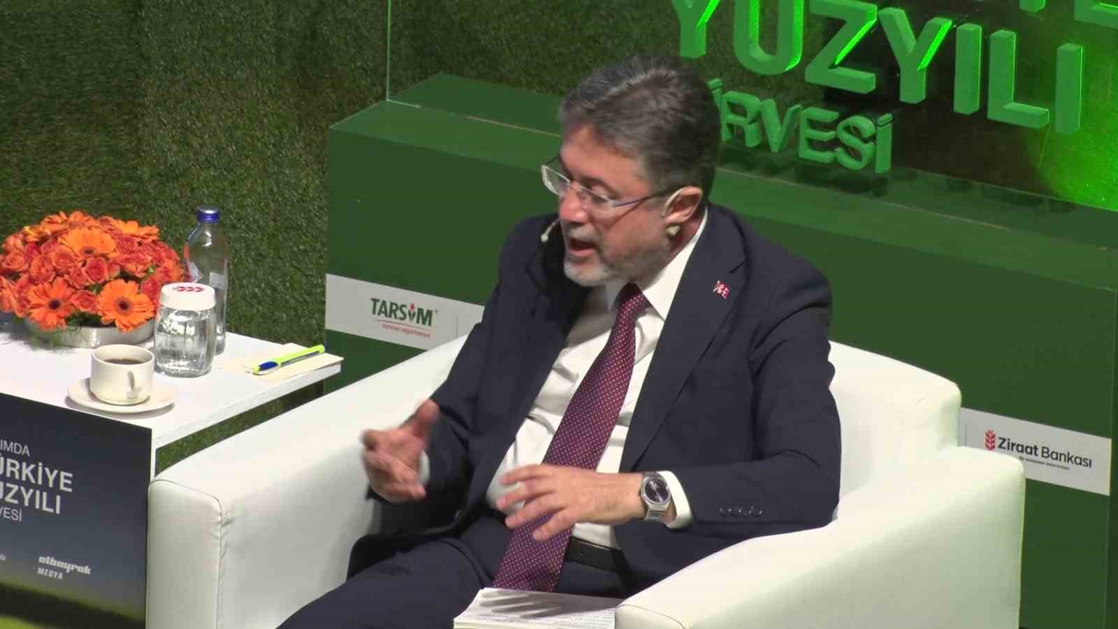 Bakan Yumaklı: "Türkiye’nin hiçbir şekilde herhangi bir gıda arz güvenliği konusu sorunu yoktur"
