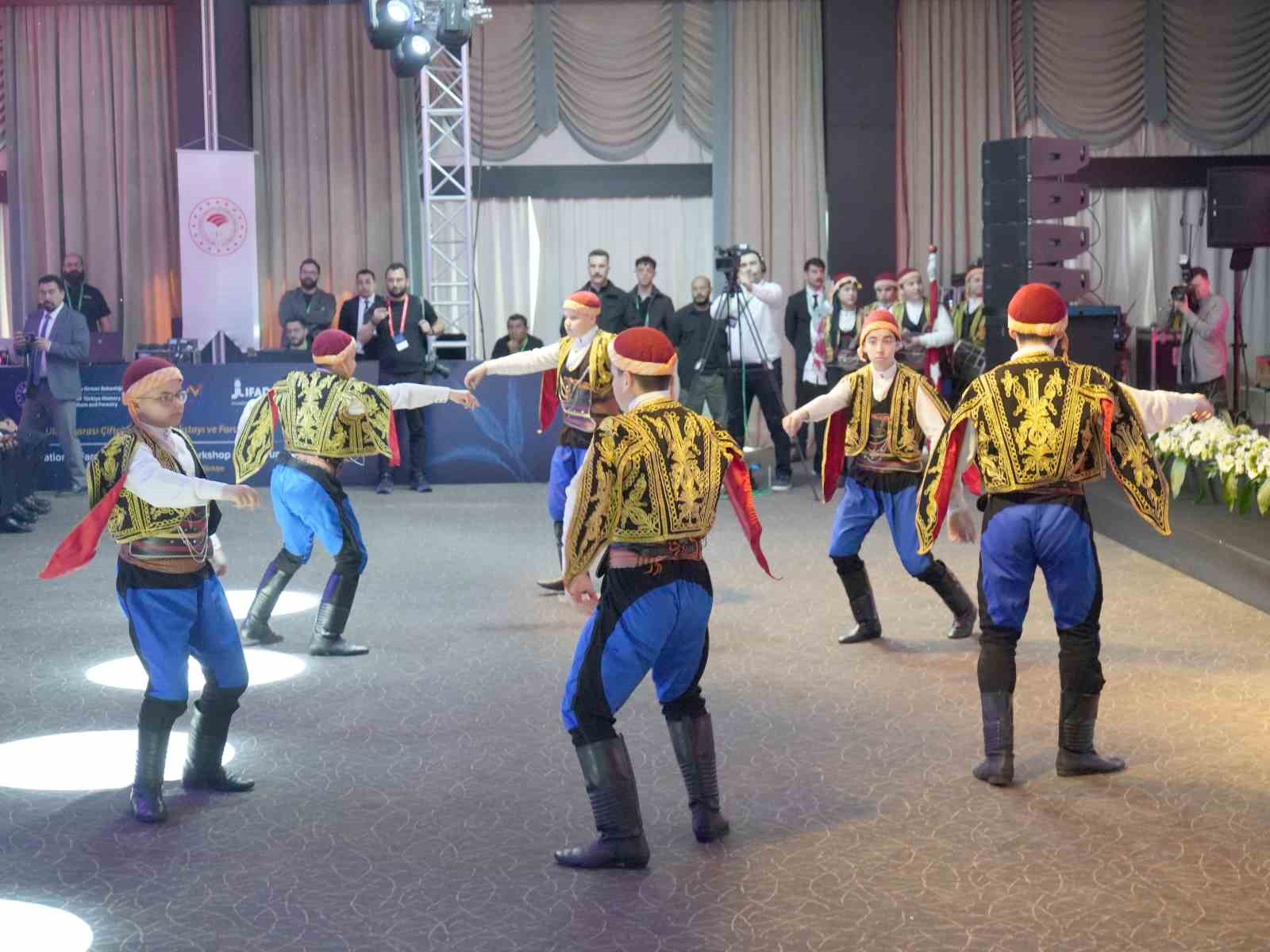 Bakan Yumaklı’dan zirai don açıklaması: "Geneli itibarıyla bir zirai don hadisesi yaşanmadı"
