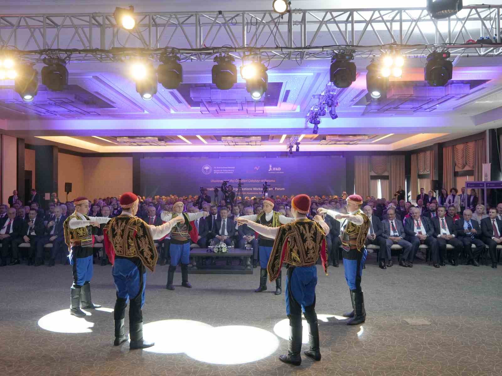 Bakan Yumaklı’dan zirai don açıklaması: "Geneli itibarıyla bir zirai don hadisesi yaşanmadı"
