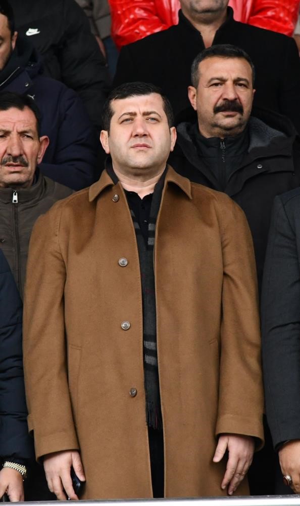 Baki Ersoy gençlerin denklik sorununu meclis gündemine taşıdı
