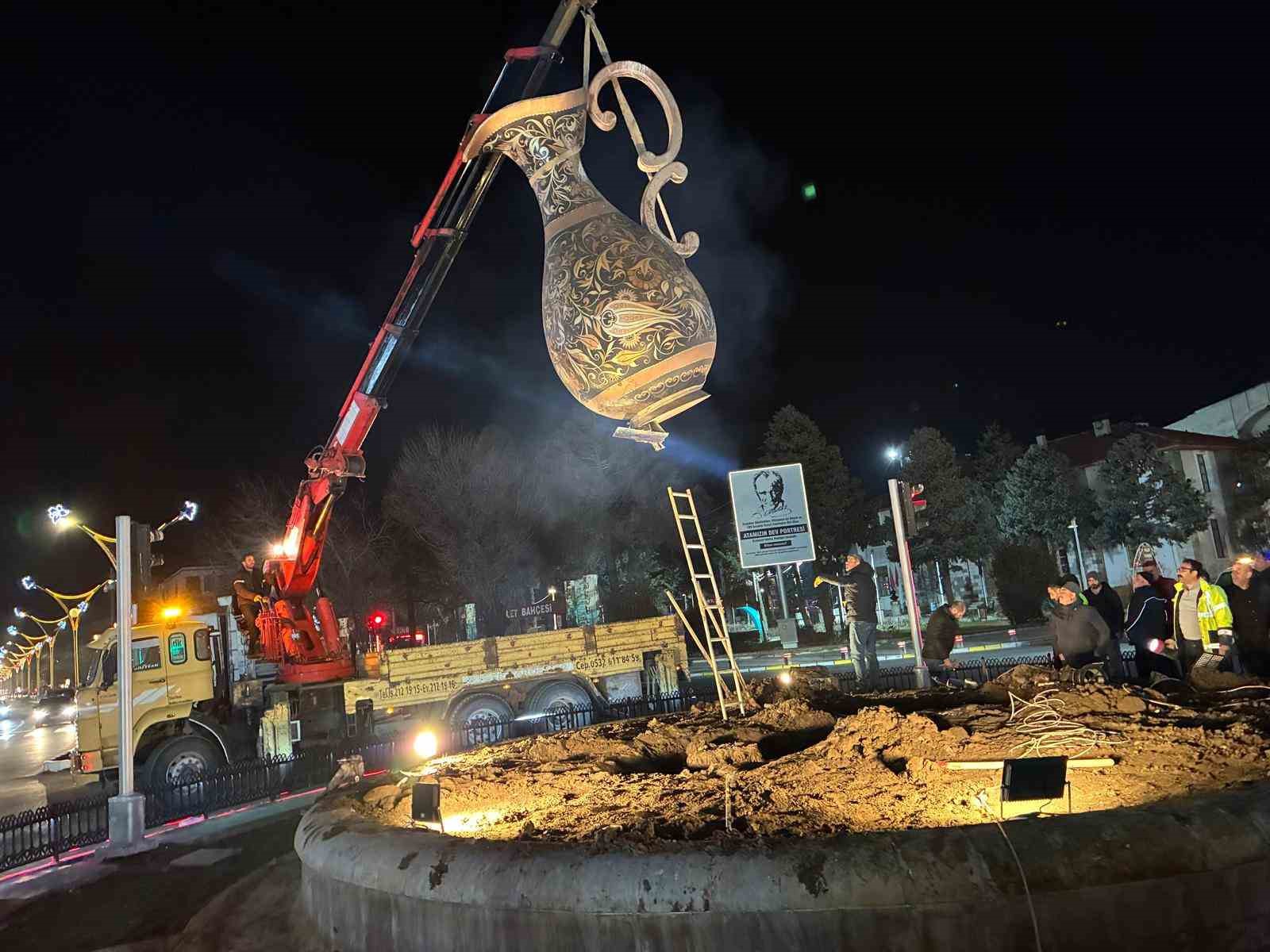 Bakır sürahi geçici olarak yerinden kaldırıldı

