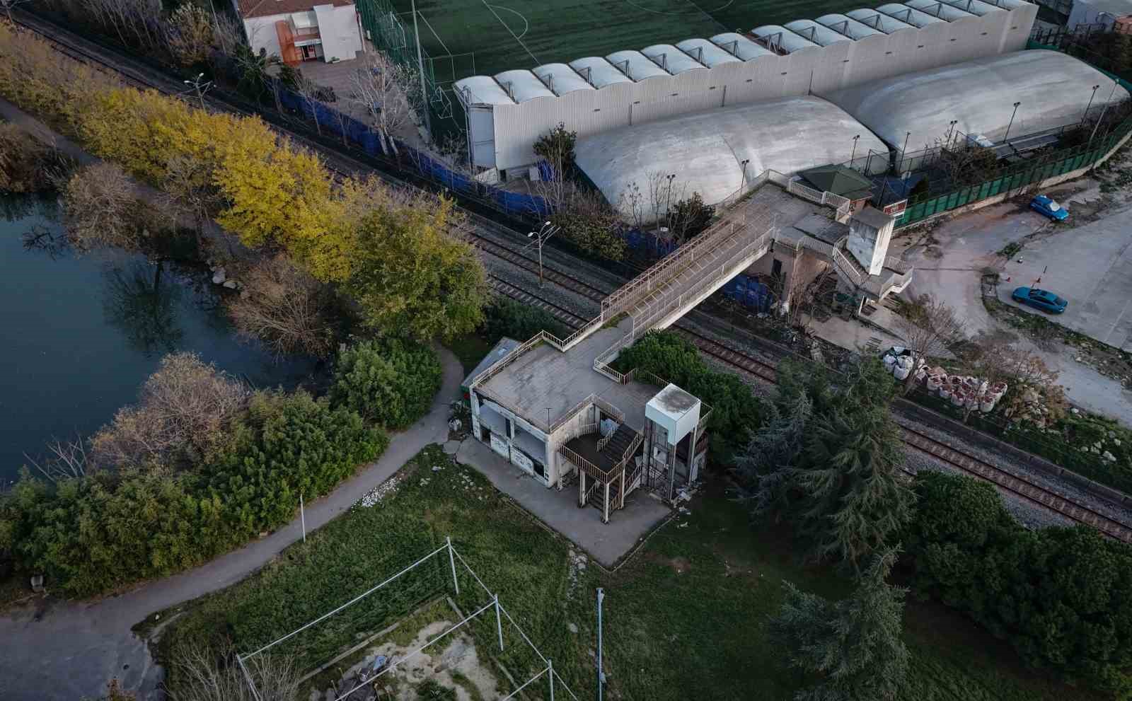 Bakırköy Botanik Park bakımsızlığa mahkum edildi
