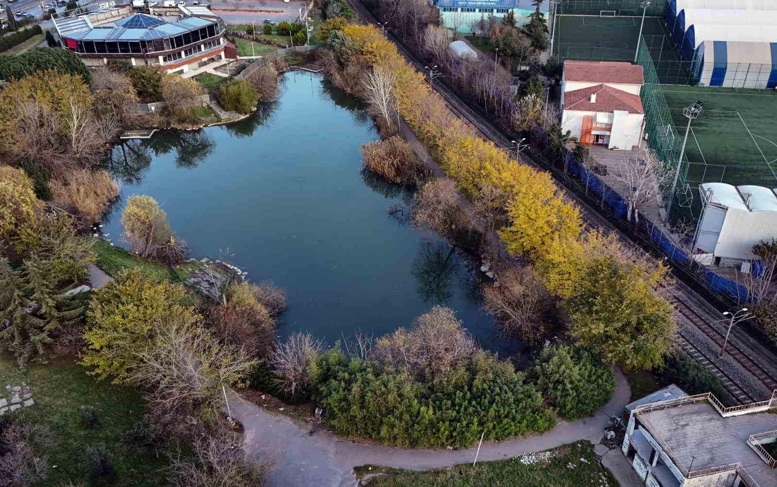 Bakırköy Botanik Park bakımsızlığa mahkum edildi
