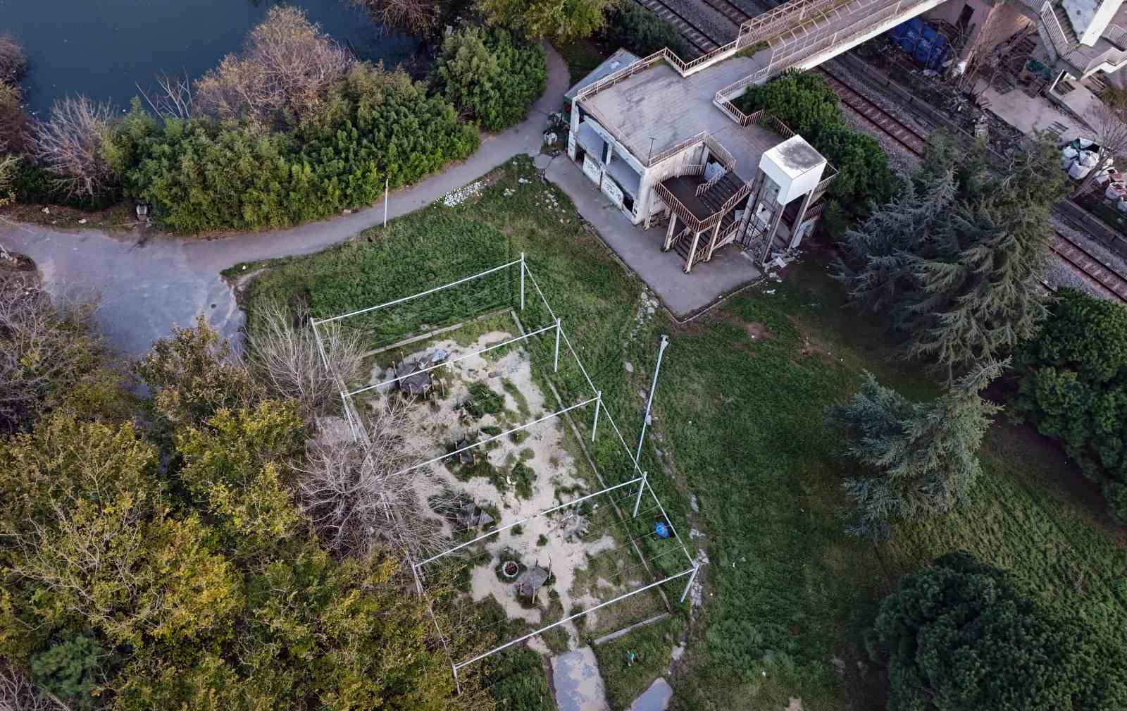Bakırköy Botanik Park bakımsızlığa mahkum edildi
