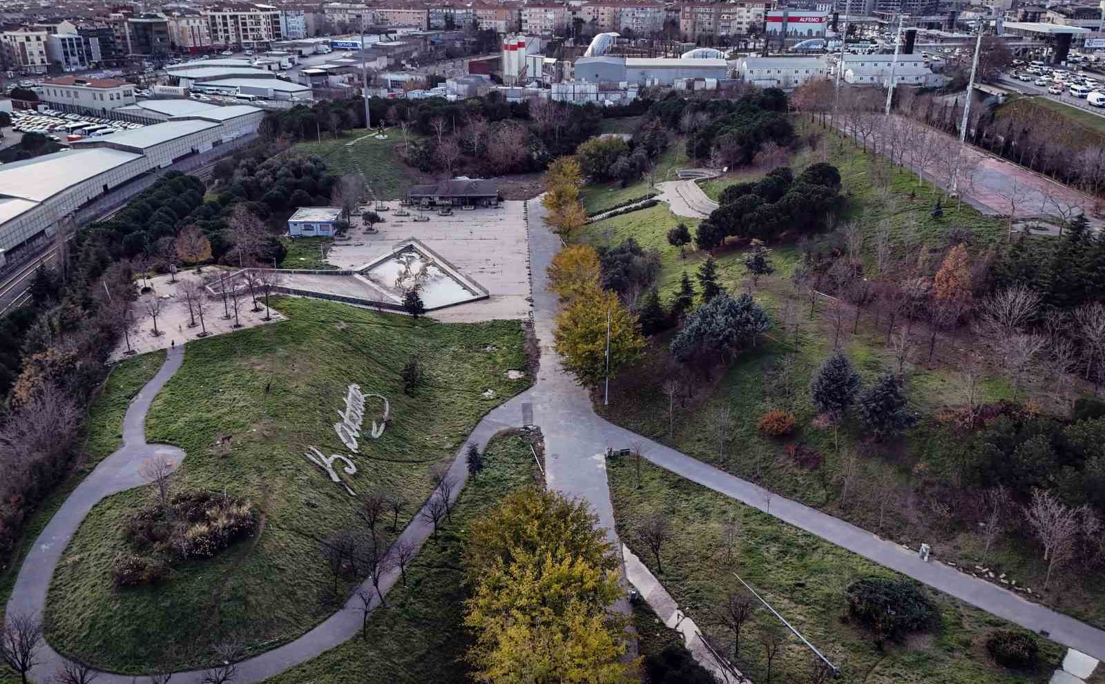 Bakırköy Botanik Park bakımsızlığa mahkum edildi
