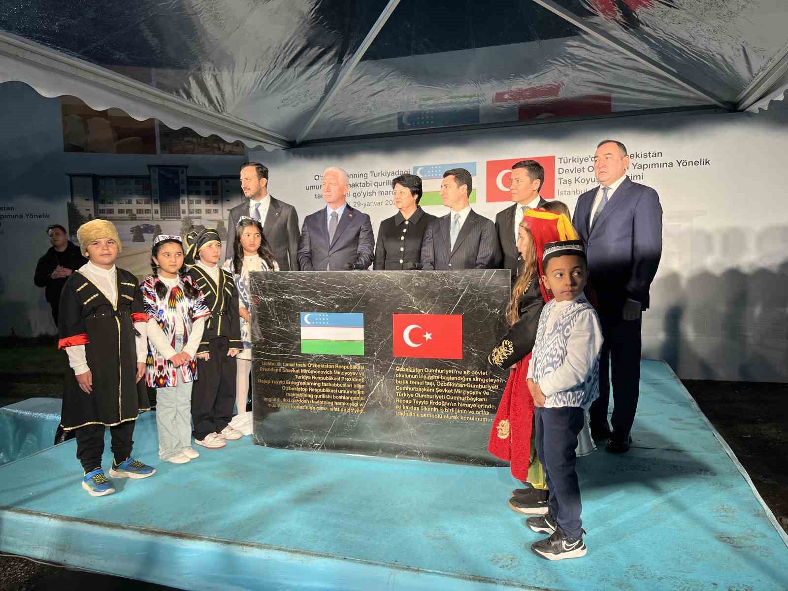 Bakırköy’de Özbekistan Devlet Okulu’nun yapıma yönelik tören düzenlendi
Bakırköy’de Özbekistan Devlet Okulu’nun yapıma yönelik tören düzenlendi