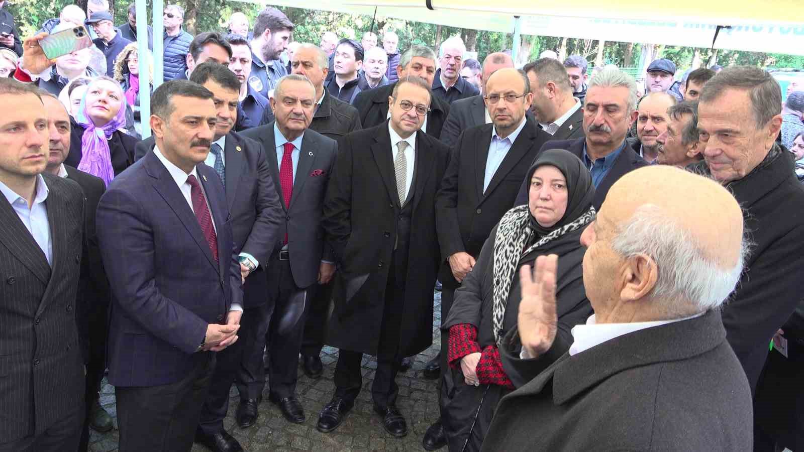 BAL-GÖÇ Kurucu Başkanı Mümin Gençoğlu kabri başında anıldı
