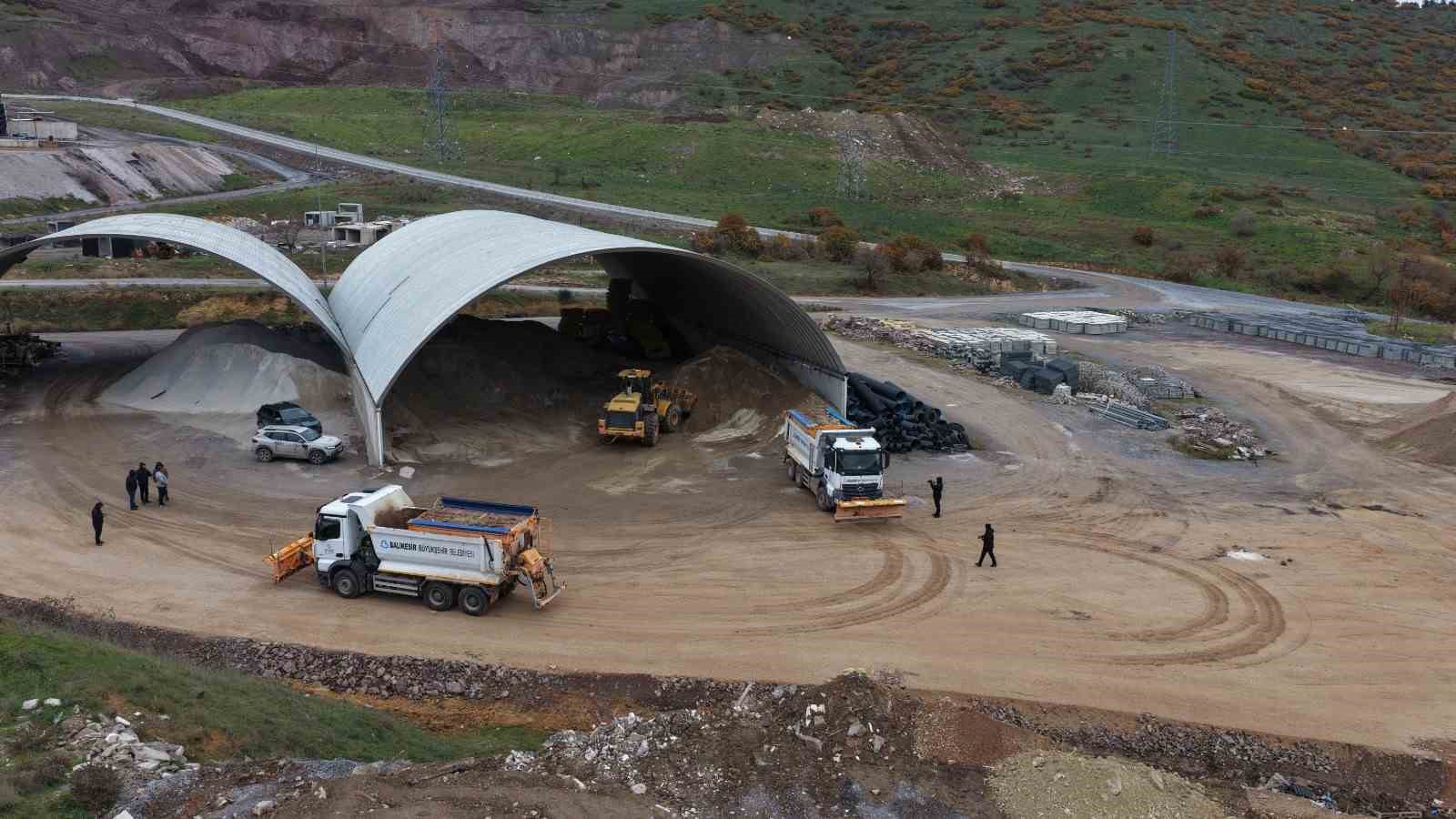 Balıkesir Büyükşehir kışa hazır
