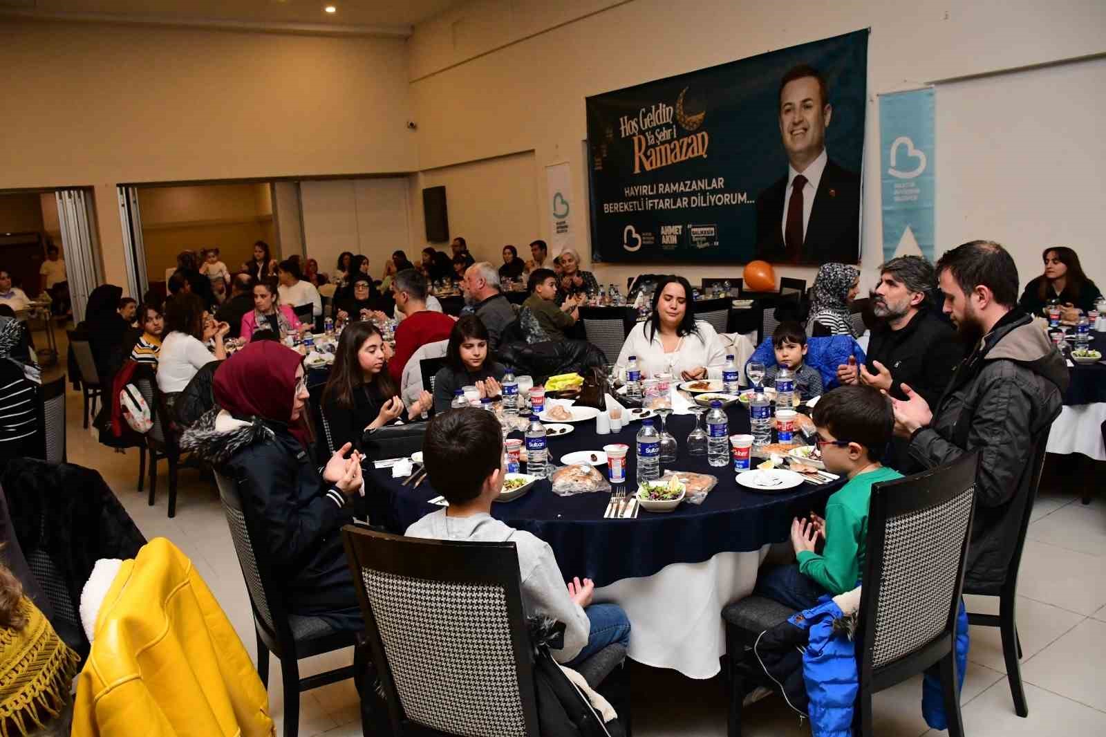 Balıkesir Büyükşehir’den Çölyak hastalarına glütensiz iftar
