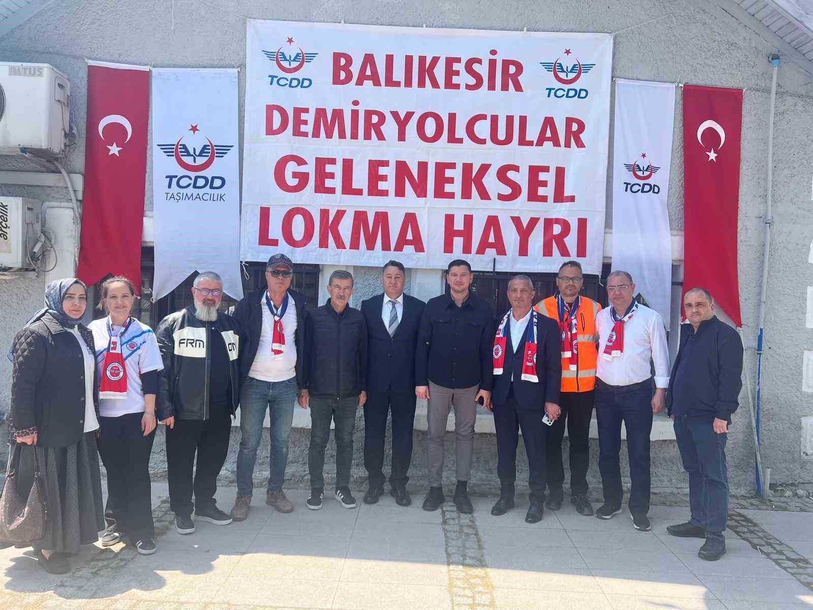 Balıkesir TCDD çalışanlarından geleneksel lokma hayrı
