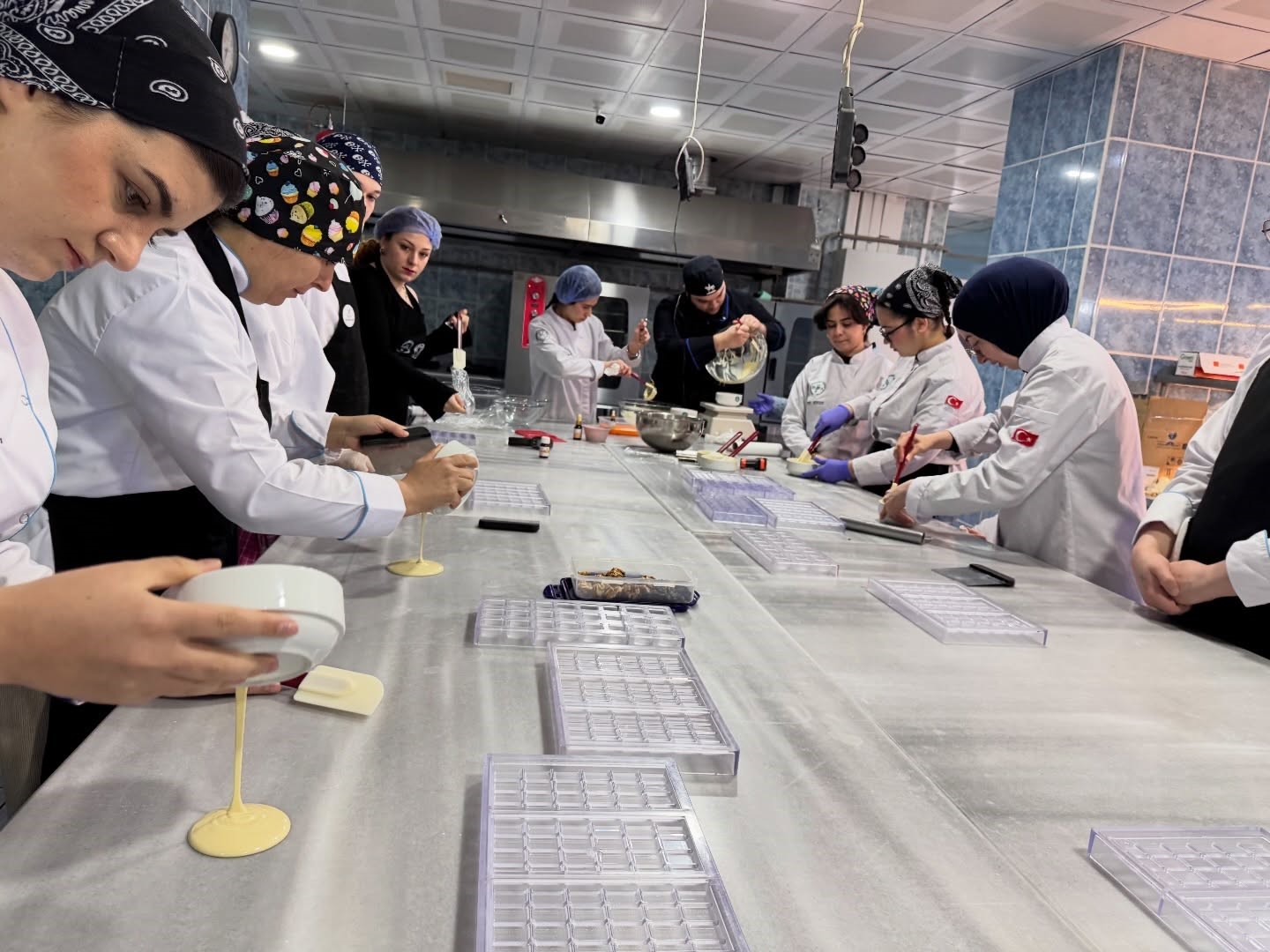 Balıkesir Üniversitesi’nde çikolata atölyesi düzenlendi
