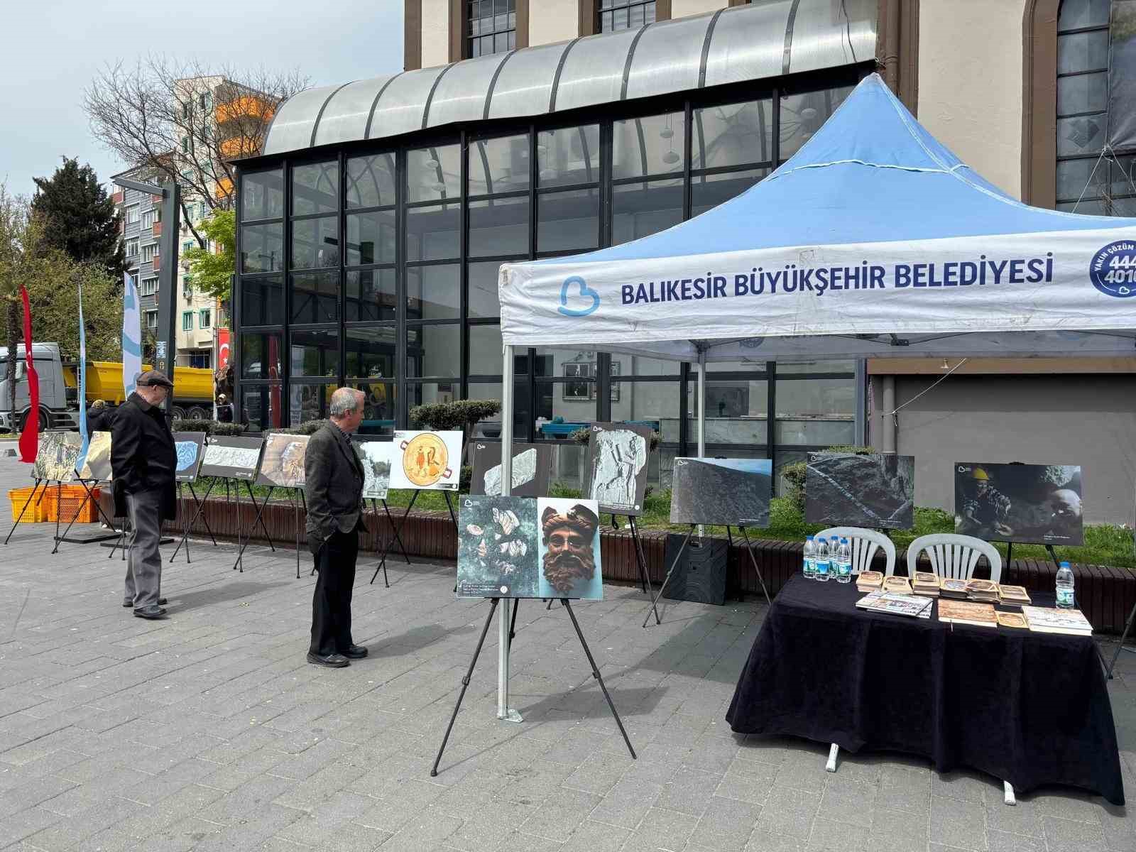 Balıkesir’de Arkeolojik miras sergisine yoğun ilgi
