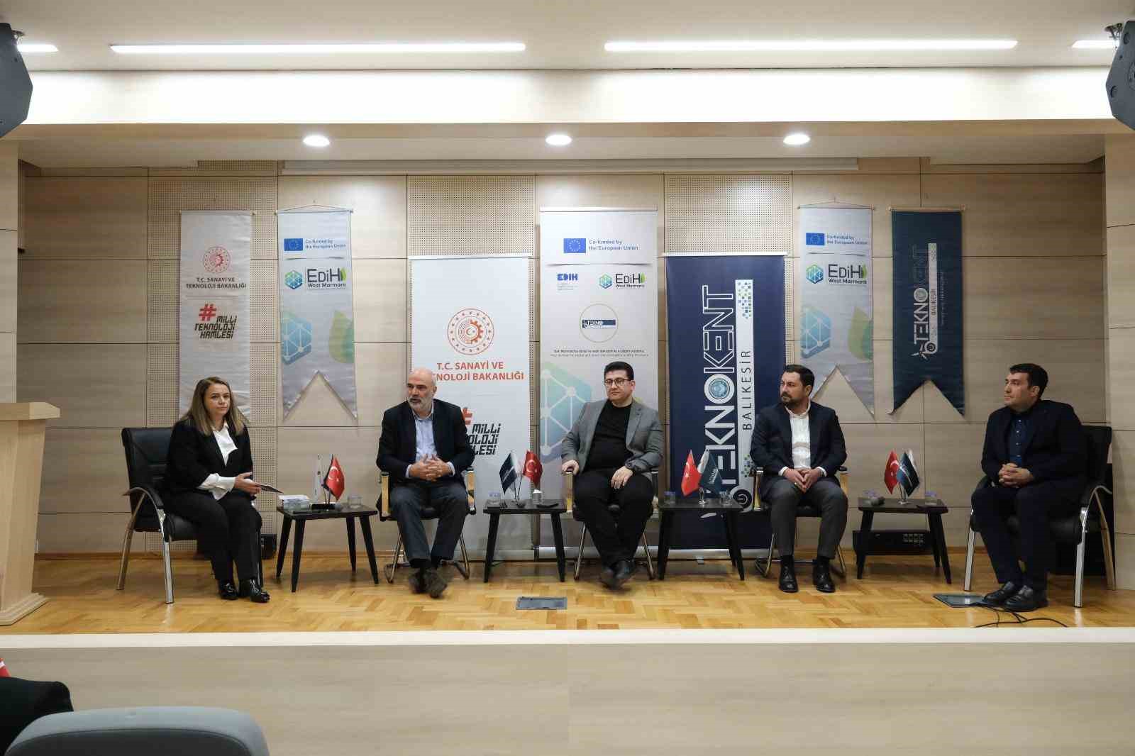 Balıkesir’de: "Girişimciler global sahneye hazırlanıyor"
Balıkesir’de: "Girişimciler global sahneye hazırlanıyor"