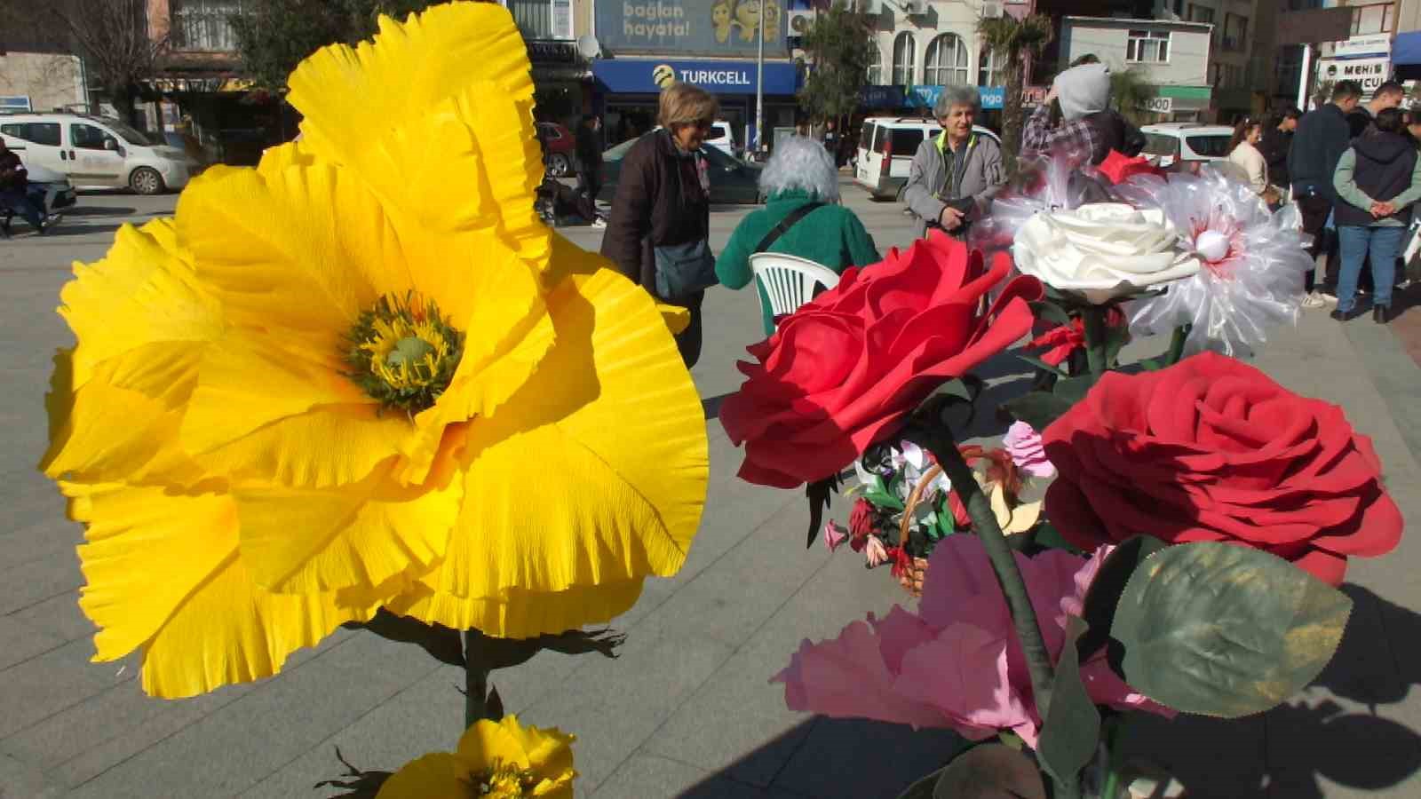 Balıkesir’de kadınların el emeği görücüye çıktı
