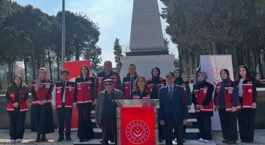 Balıkesir’de Ramazan ayında şehitlere vefa ziyareti
