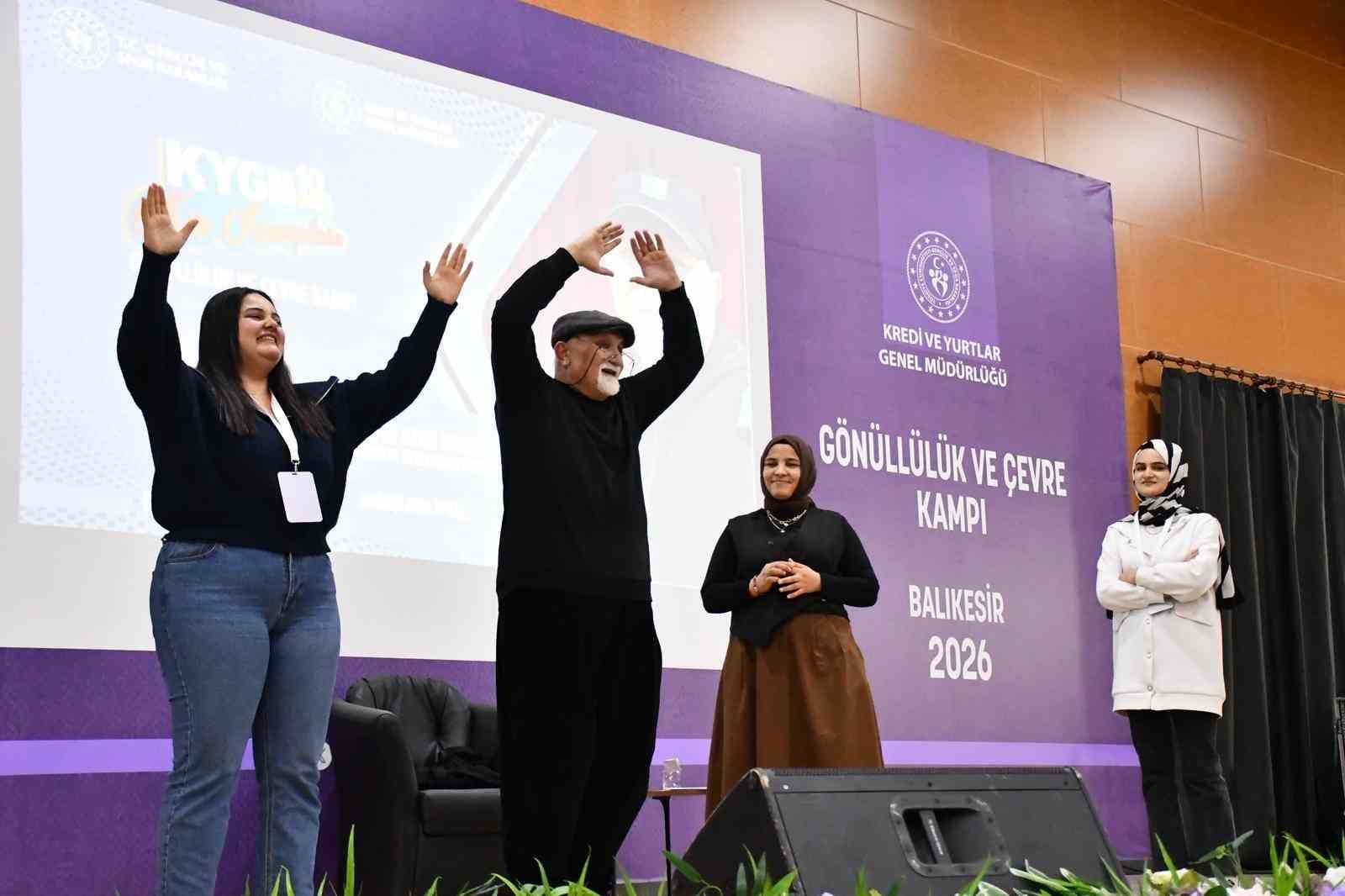 Balıkesir’de tematik kış kampı devam ediyor
Balıkesir’de tematik kış kampı devam ediyor