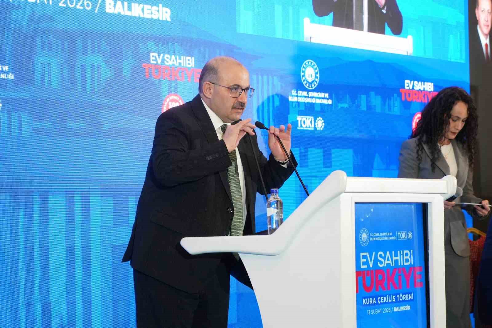 Balıkesir’de TOKİ’ye 77 bin başvuru oldu
Balıkesir’de TOKİ’ye 77 bin başvuru oldu
