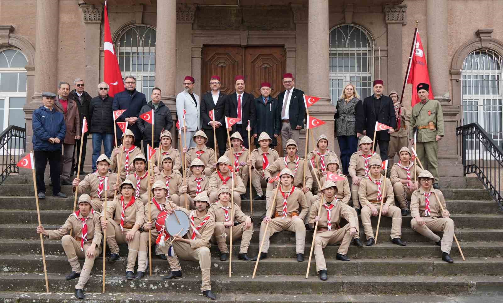 Balıkesirli keşşaflar cepheye uğurlandı
