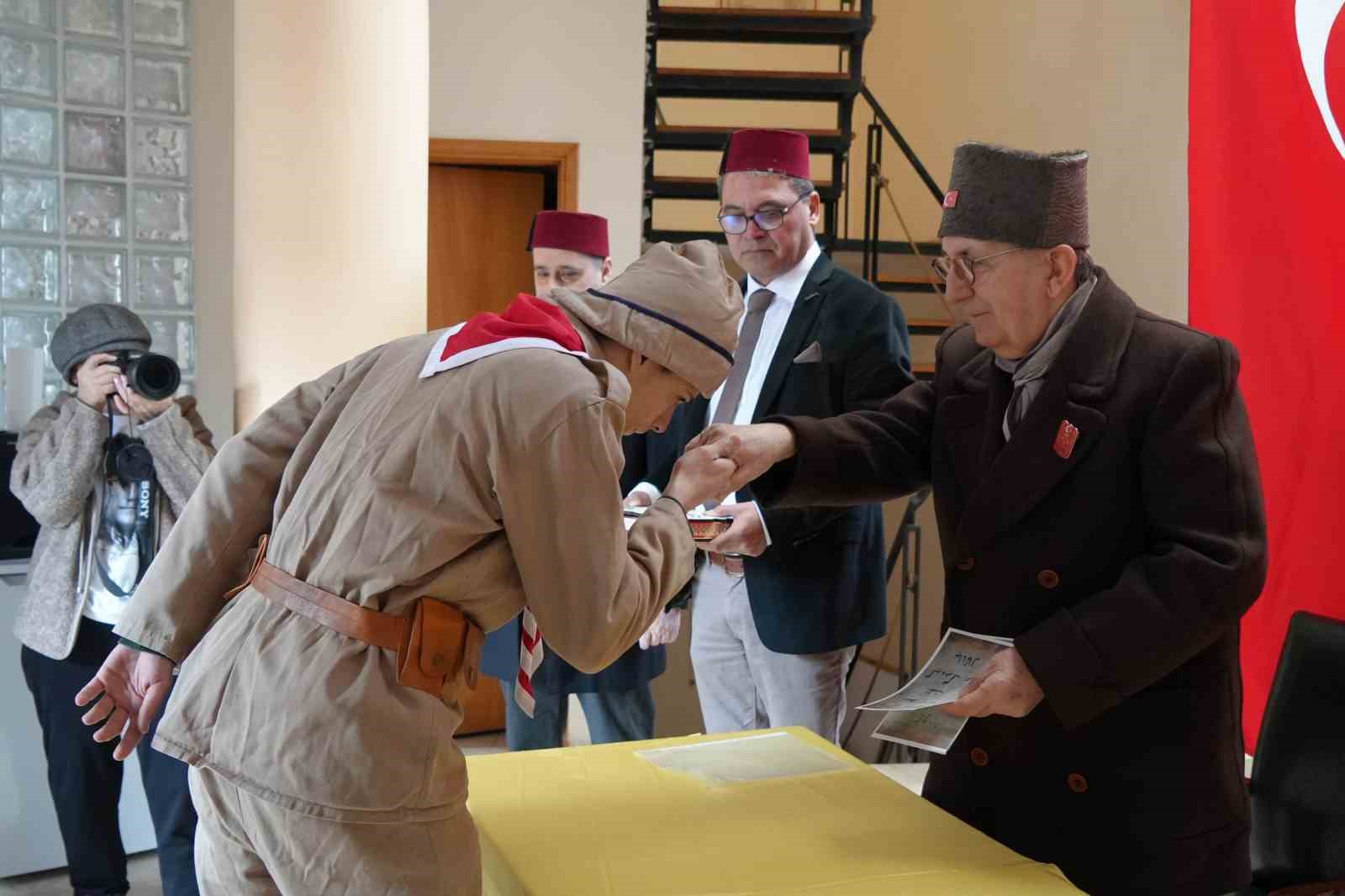 Balıkesirli keşşaflar cepheye uğurlandı
