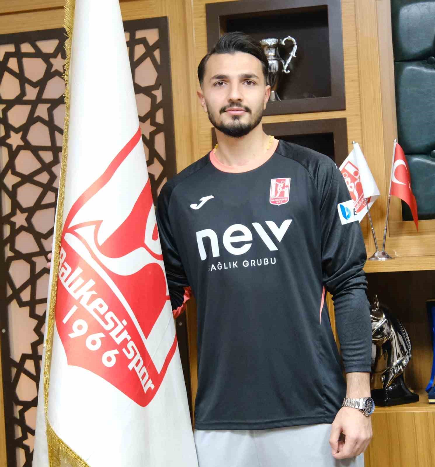 Balıkesirspor Muhammed Resul Yıldırım ve Mehmet Emre Yar’a imza attırdı
