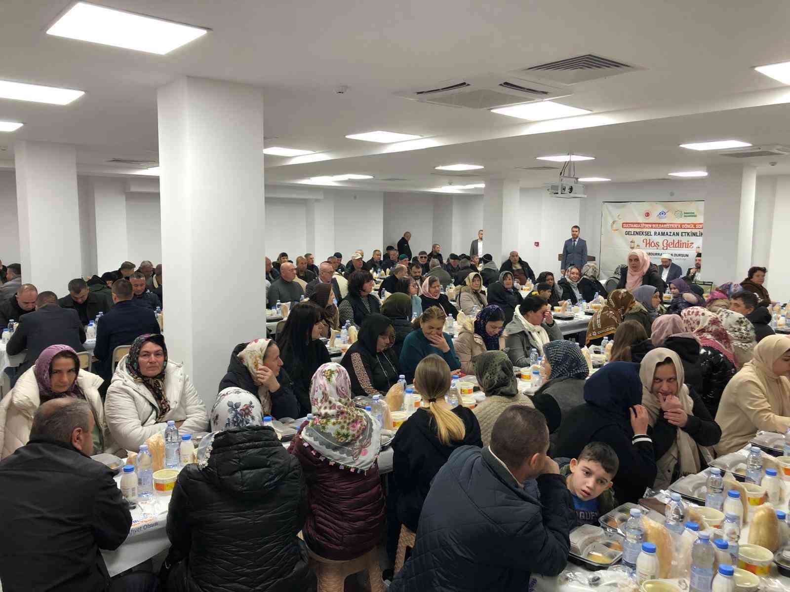 Balkanlar’da ilk iftar sofrası Kırcaali’de
