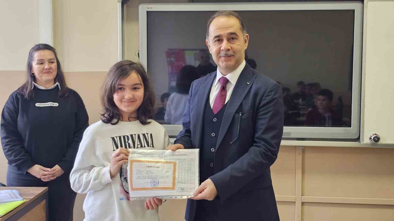 Bandırma’da 28 bin öğrenci yarıyıl tatiline girdi
