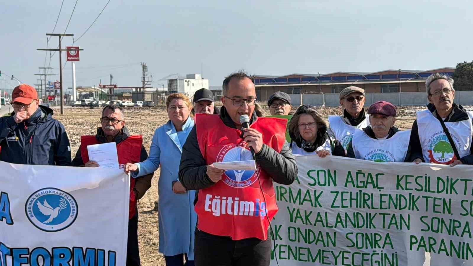 Bandırma’da ’ÇED olumlu’ raporu verilen kimyasal tesise tepki
